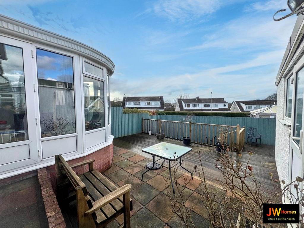 Rear garden (3)