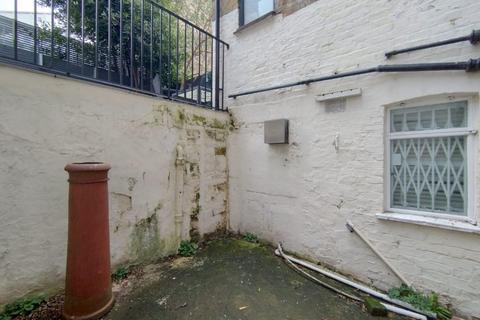 undefined, Lower Ground Floor Flat, 226 Liverpool Road, Islington, London, N1 1LG