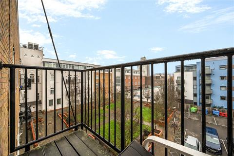 undefined, Romford Road, London, E15
