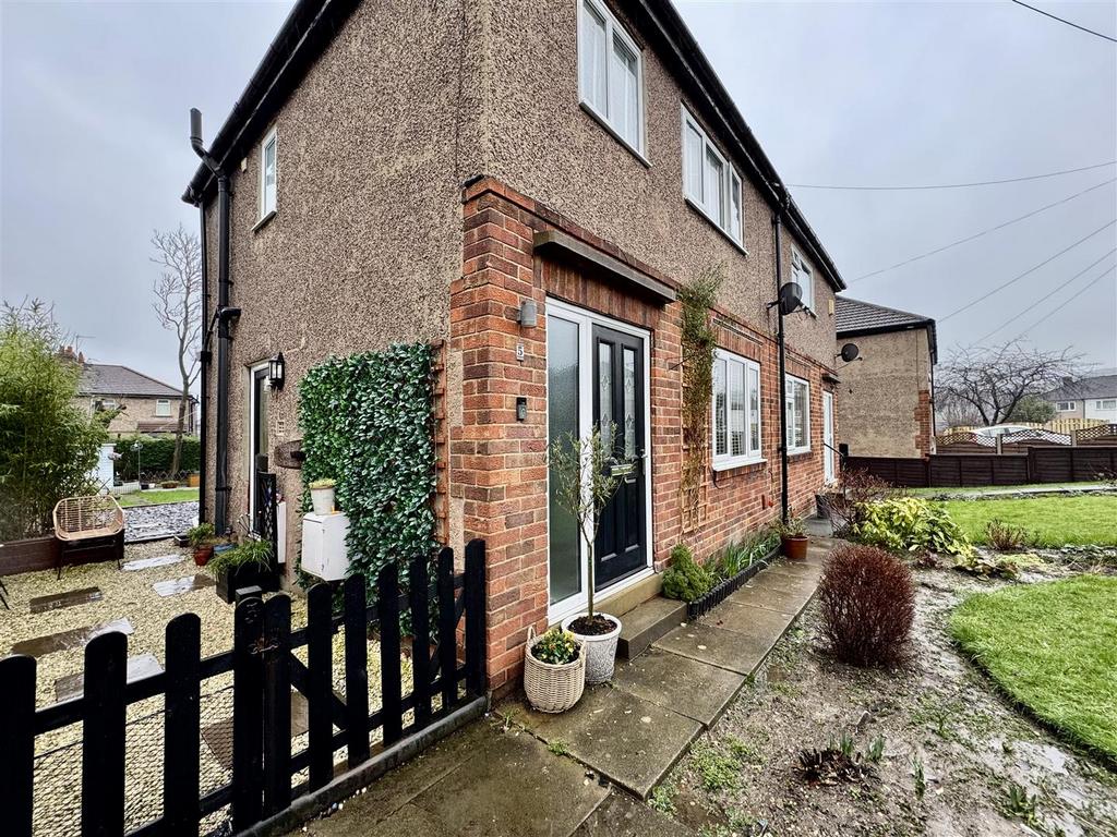 External front and driveway