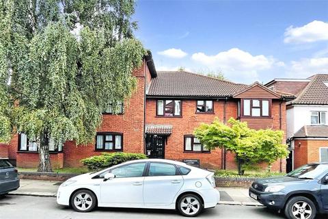 2 bedroom flat for sale, Landsdown Court Rundell Crescent Hendon NW4