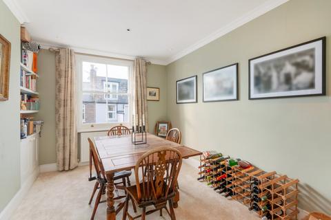 3 bedroom flat for sale, Brackenbury Road, Hammersmith W6