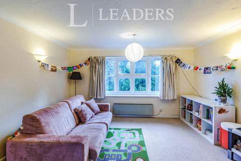 2 bedroom house to rent, St. Georges Lodge, Queens Road, Weybridge, KT13