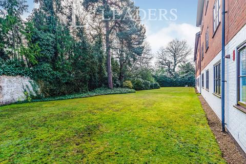 2 bedroom house to rent, St. Georges Lodge, Queens Road, Weybridge, KT13
