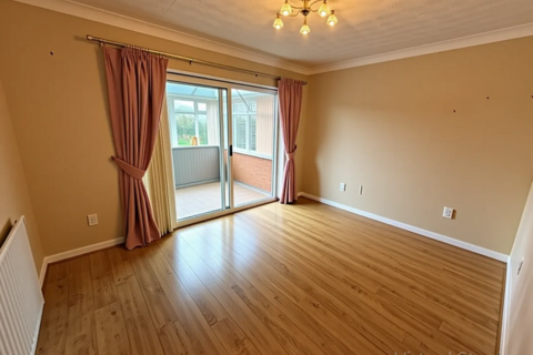 2 bedroom detached bungalow for sale, De La Bere Crescent, Burbage