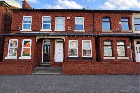 2 bedroom terraced house for sale, Barton Road, Stretford