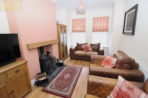 2 bedroom terraced house for sale, Barton Road, Stretford