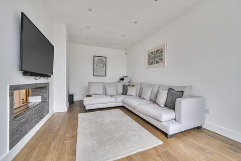 4 bedroom semi-detached house for sale, Netherlands Road, Barnet