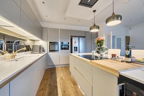 4 bedroom semi-detached house for sale, Netherlands Road, Barnet