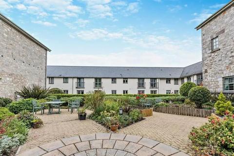 1 bedroom flat for sale, East Street, Newton Abbot, Devon.