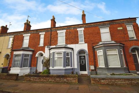 4 bedroom terraced house for sale, Robin Hood Road, Skegness PE25