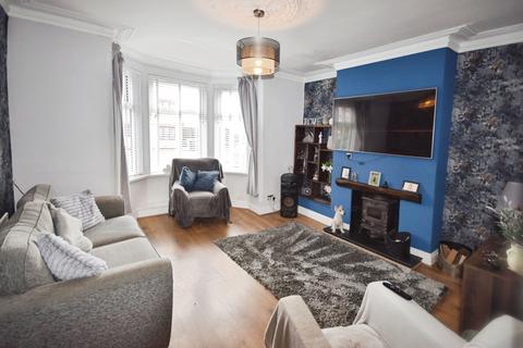 4 bedroom terraced house for sale, Robin Hood Road, Skegness PE25