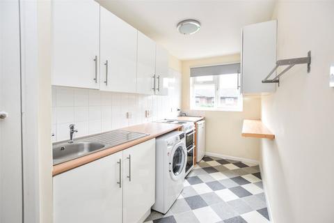 undefined, Crake Place, Sandhurst GU47