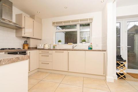 2 bedroom end of terrace house for sale, Elm Green, Billericay CM11