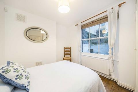 1 bedroom flat for sale, Oberstein Road, London SW11
