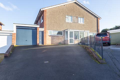 3 bedroom semi-detached house for sale, Tupsley, Hereford, HR1