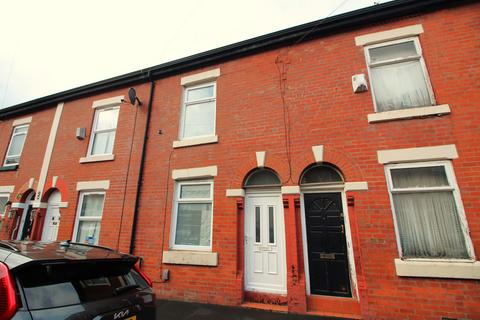 2 bedroom terraced house to rent, Mattison Street, Manchester, M11
