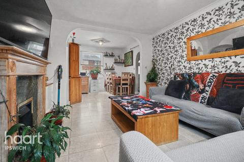 undefined, Shackleton Road, Ipswich