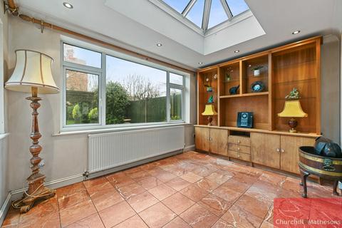 3 bedroom semi-detached house for sale, Bowes Road, London, W3 7