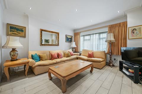 undefined, Bowes Road, London, W3 7