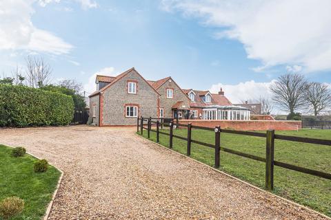 4 bedroom detached house for sale, Superb Brick and Flint Home in Trimingham