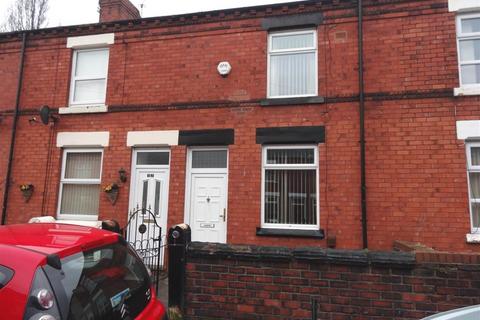 2 bedroom terraced house to rent, Nutgrove Avenue, St. Helens