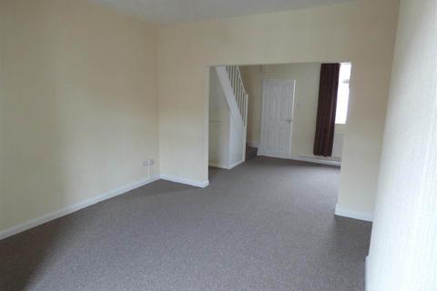 2 bedroom terraced house to rent, Nutgrove Avenue, St. Helens