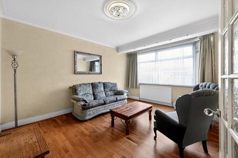 3 bedroom terraced house for sale, Rushcroft Road, London, E4