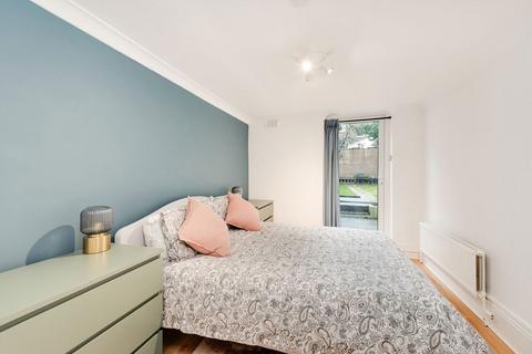 2 bedroom flat for sale, Malden Road, London NW5