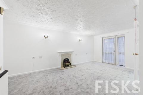 2 bedroom flat for sale, Balmoral Road, Westcliff-on-sea, SS0