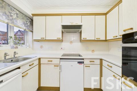 2 bedroom flat for sale, Balmoral Road, Westcliff-on-sea, SS0