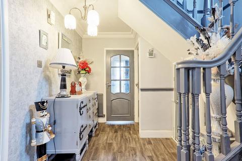 undefined, Nobles Green Road, Leigh-on-sea SS9