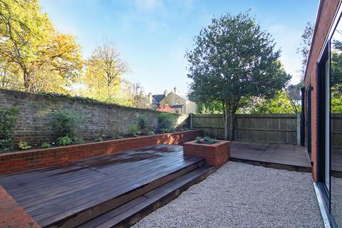 4 bedroom semi-detached house for sale, Raymond Road, London SW19