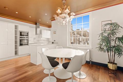 3 bedroom flat to rent, Old Brompton Road, Earls Court, London