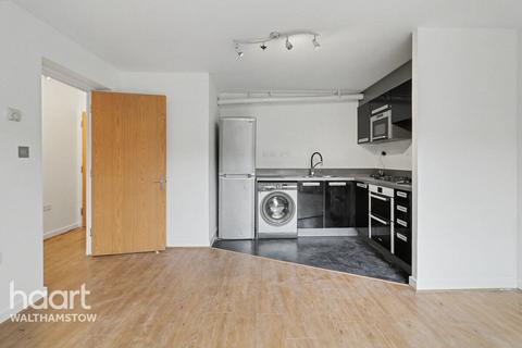 1 bedroom apartment for sale, Hawker Place, Walthamstow