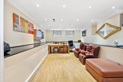 undefined, Clissold Crescent, London, N16