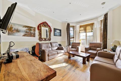 undefined, Clissold Crescent, London, N16