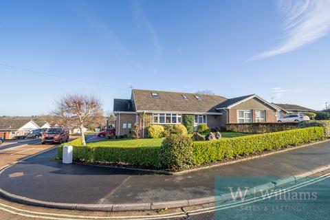 4 bedroom chalet for sale, Glebe Gardens, Wootton Bridge, Ryde, Isle of Wight