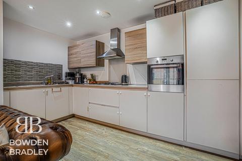 2 bedroom apartment for sale, Sackett Road, Beach House, IG11