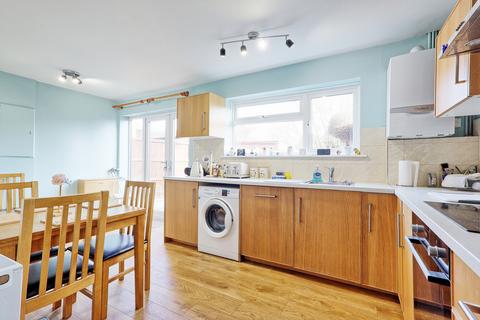 undefined, Elliott Gardens, Romford, RM3