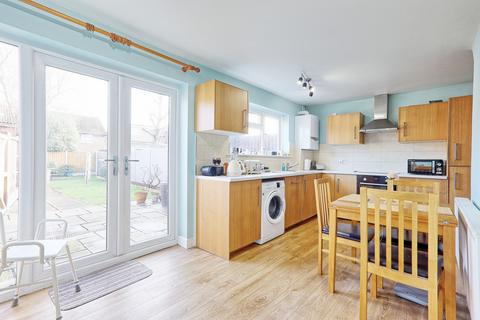 undefined, Elliott Gardens, Romford, RM3