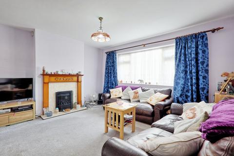 undefined, Elliott Gardens, Romford, RM3