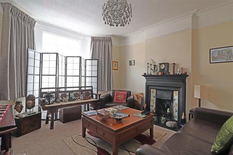 undefined, Lynwood Road, Redhill