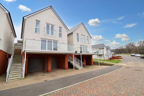undefined, Bramling Crescent, Tunbridge Wells, TN2