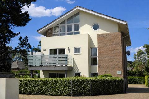 undefined, Penn Hill Avenue, Penn Hill, Poole, Dorset, BH14