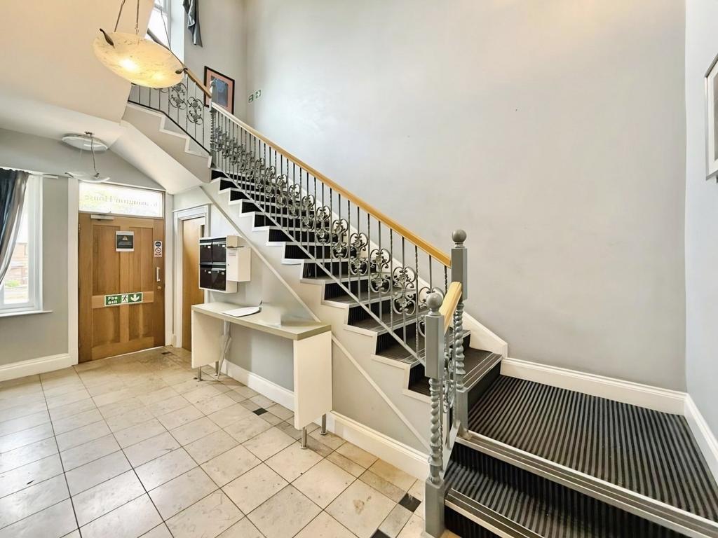 Enterance Hallway