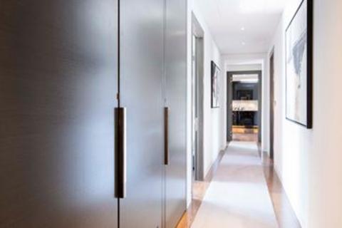 2 bedroom flat to rent, Duke Street, Mayfair, W1K