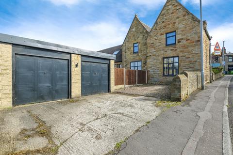 3 bedroom semi-detached house for sale, Kirkgate, Birstall, Batley, WF17