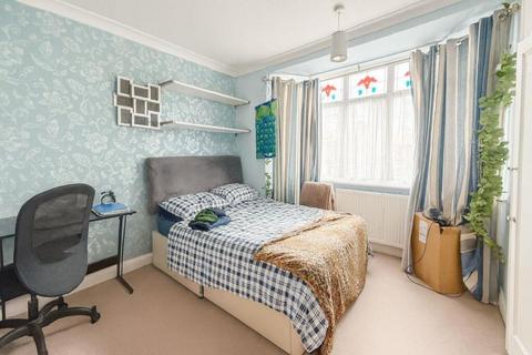 undefined, Reigate Ave SM1
