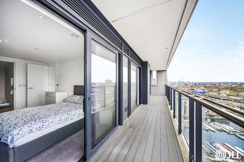 2 bedroom flat for sale, Horizons Tower, Yabsley Street E14